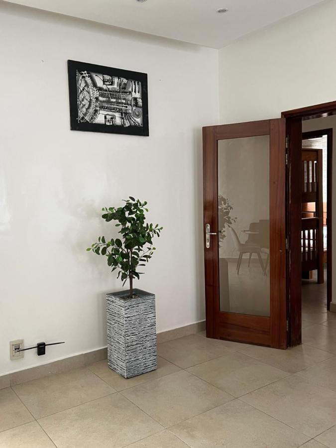 Residence La Renaissance De Dakar Ouakam Екстериор снимка